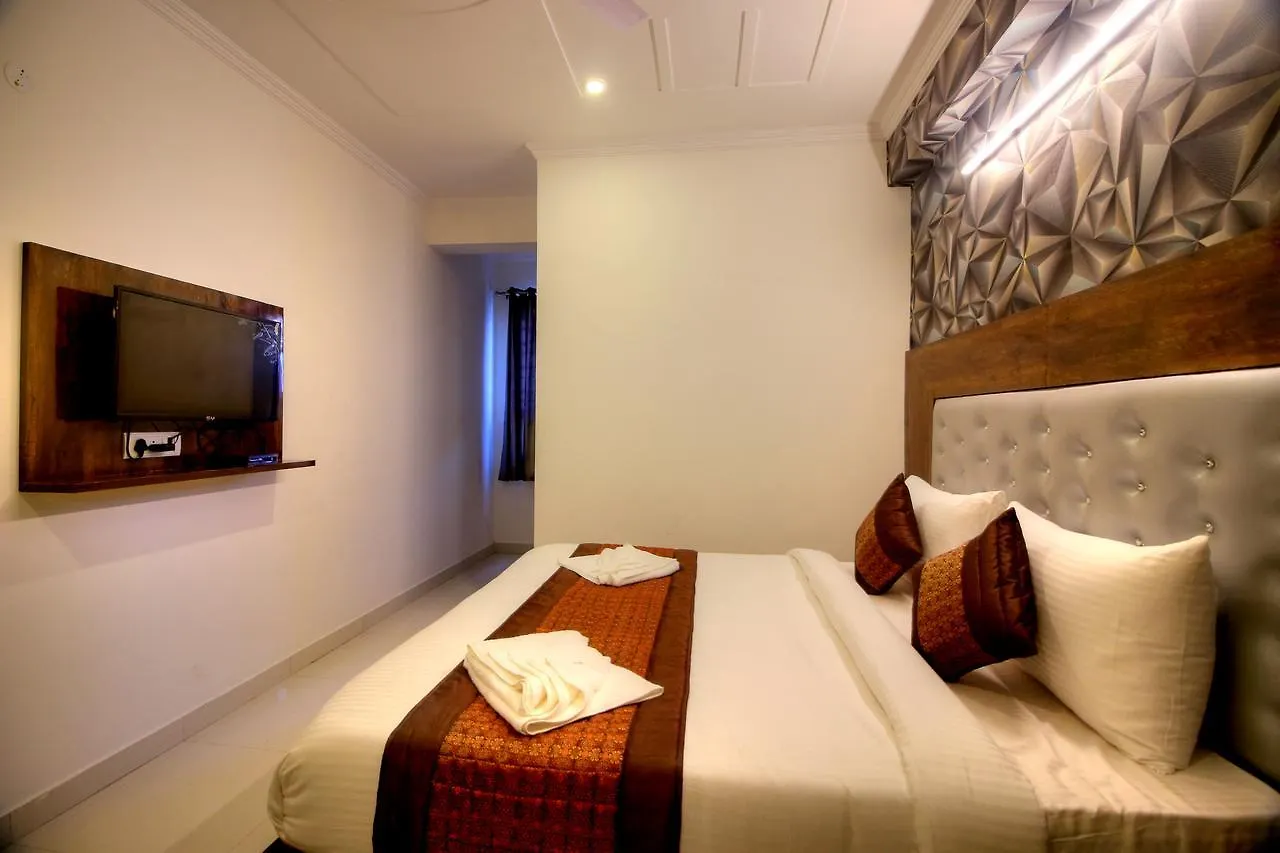 Airport Hotel Ark Of Avalon Нью-Дели